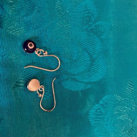NWOT - Tomas Navy Blue and White Evil Eye Sterling Silver Dangle Earrings - Picture 7 of 7